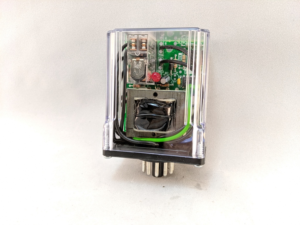 LEVEL CONTROL 26K OHM SENSITIVITY 120VAC DIN MT