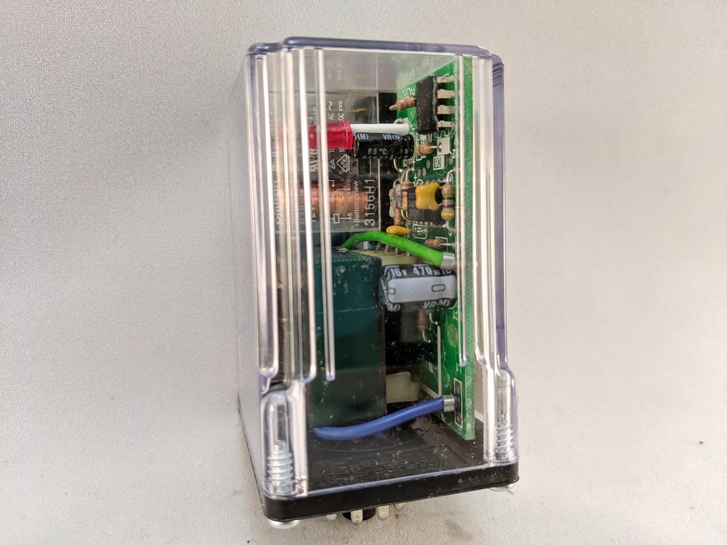 LEVEL CONTROL ADJ SENS 12VAC DIRECT PLUG-IN 11 PIN OCTAL