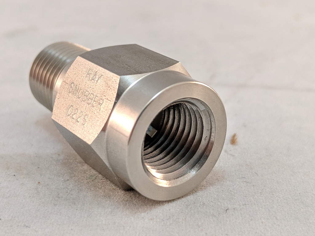 MINI INDUSTRIAL 303SS 1/4" MXF SNUBBER