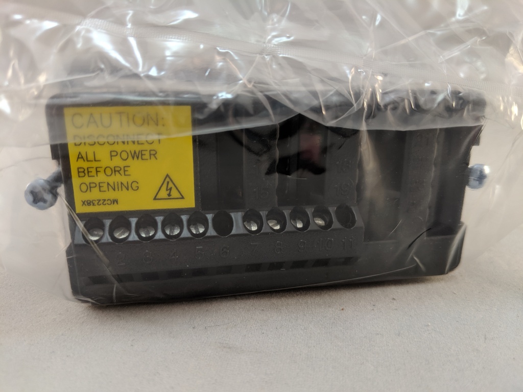 PAXT0000- DIGITAL T/C & RTD INDICATOR BASE UNIT