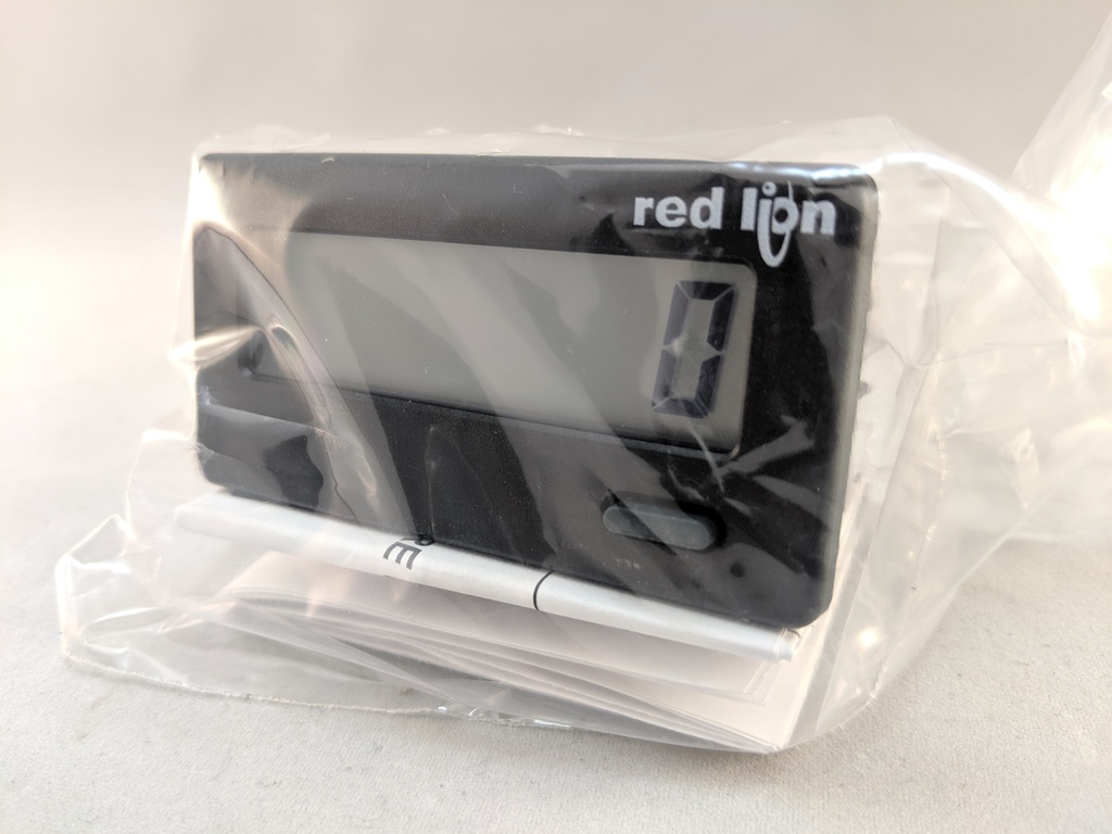 CUB4L000- MINIATURE 6-DIGIT COUNTER LCD 9-28VDC POWER