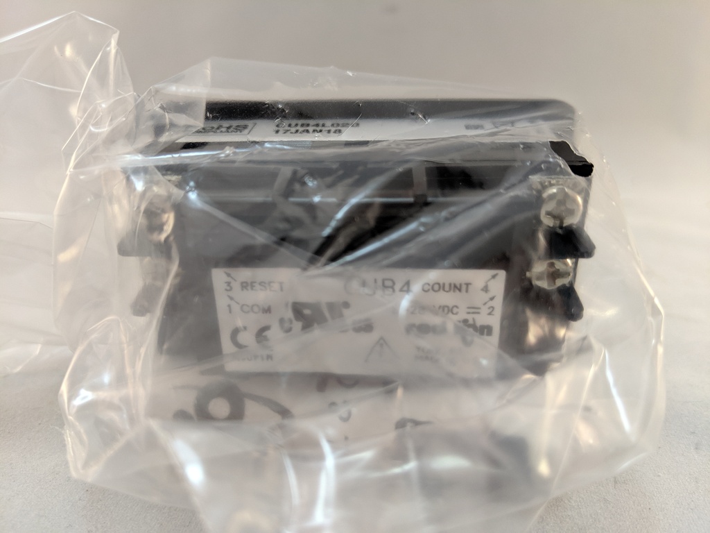 CUB4L020- MINIATURE 6-DIGIT COUNTER RED BACKLIGHTING 9-28 VDC POWER