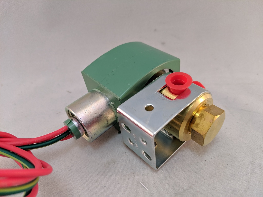 SOLENOID VALVE 3W NO 1/8"NPT BRASS BODY 8320G136 120/60