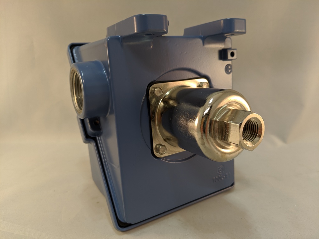 PRESSURE SWITCH 0-200 PSI, 1/4" NPT BRASS