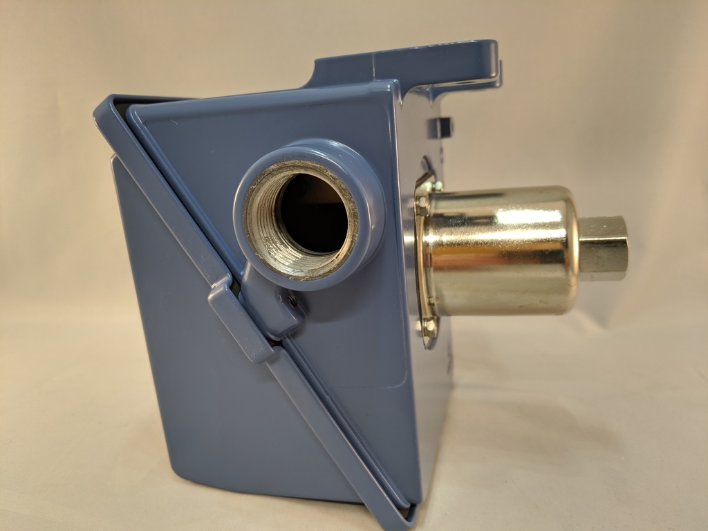 PRESSURE SWITCH 0-200 PSI, 1/4" NPT BRASS