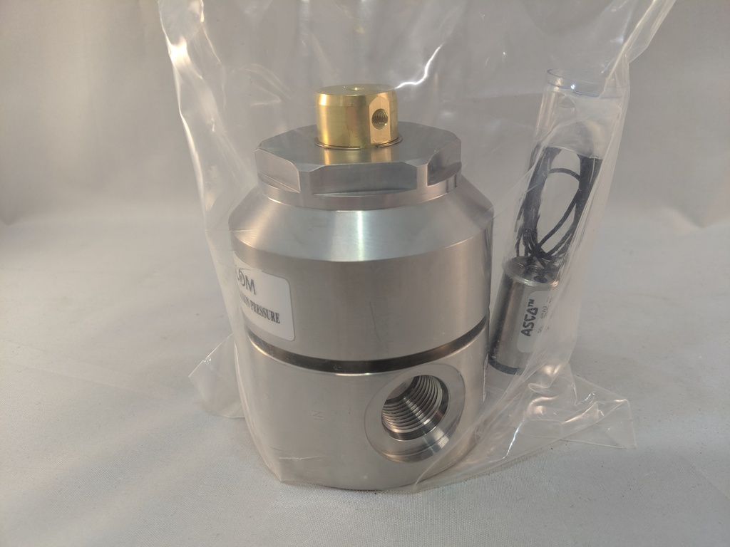 TESCOM AIR OPERATED VALVE N.C. 3/4"NPT