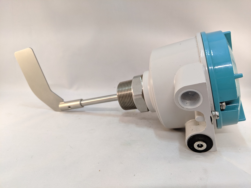 LPS200 ROTARY PADDLE SWITCH 115/230VAC/1RPM 1 1/4"NPT SS SIEMENS SPIFF