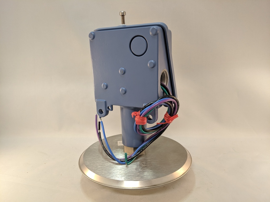 UEC 100 SERIES PRESS SWITCH 300"WC VAC 1/2"NPT MANUAL RESET