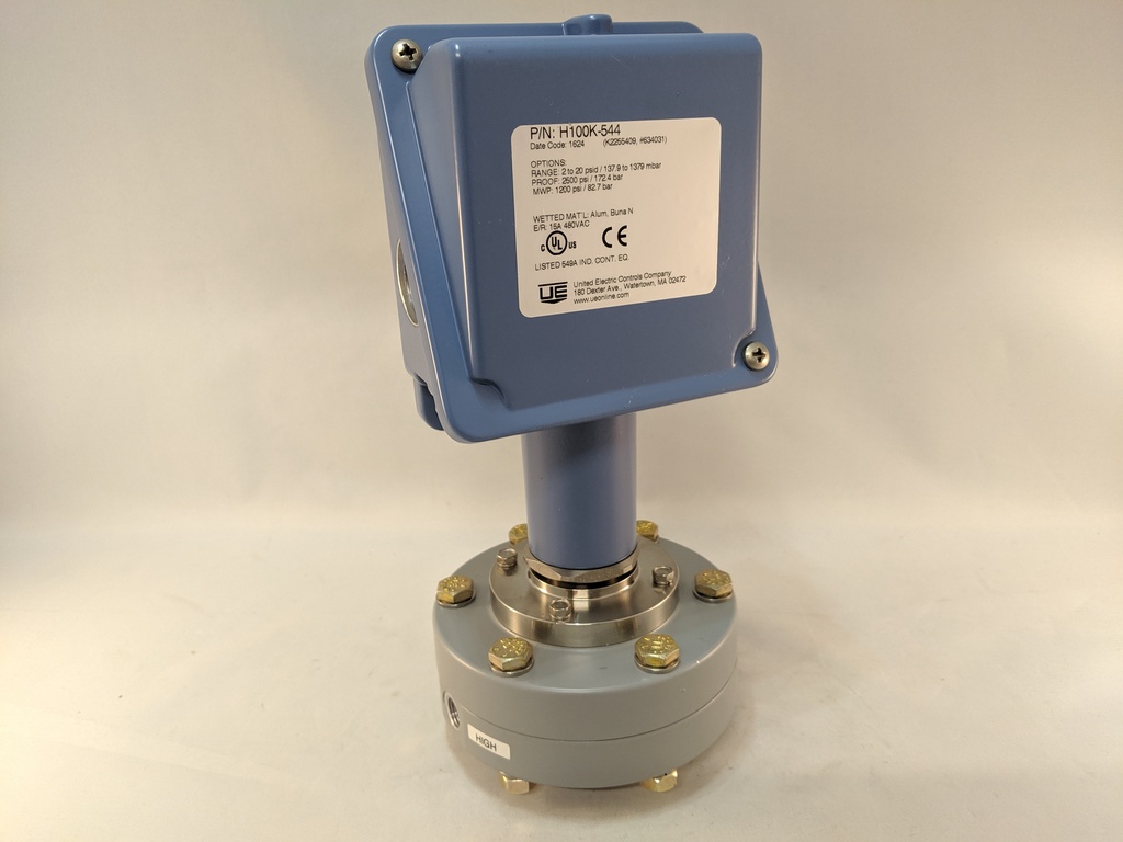 UEC 100 SERIES D/P SWITCH 2-20PSID NEMA 4X