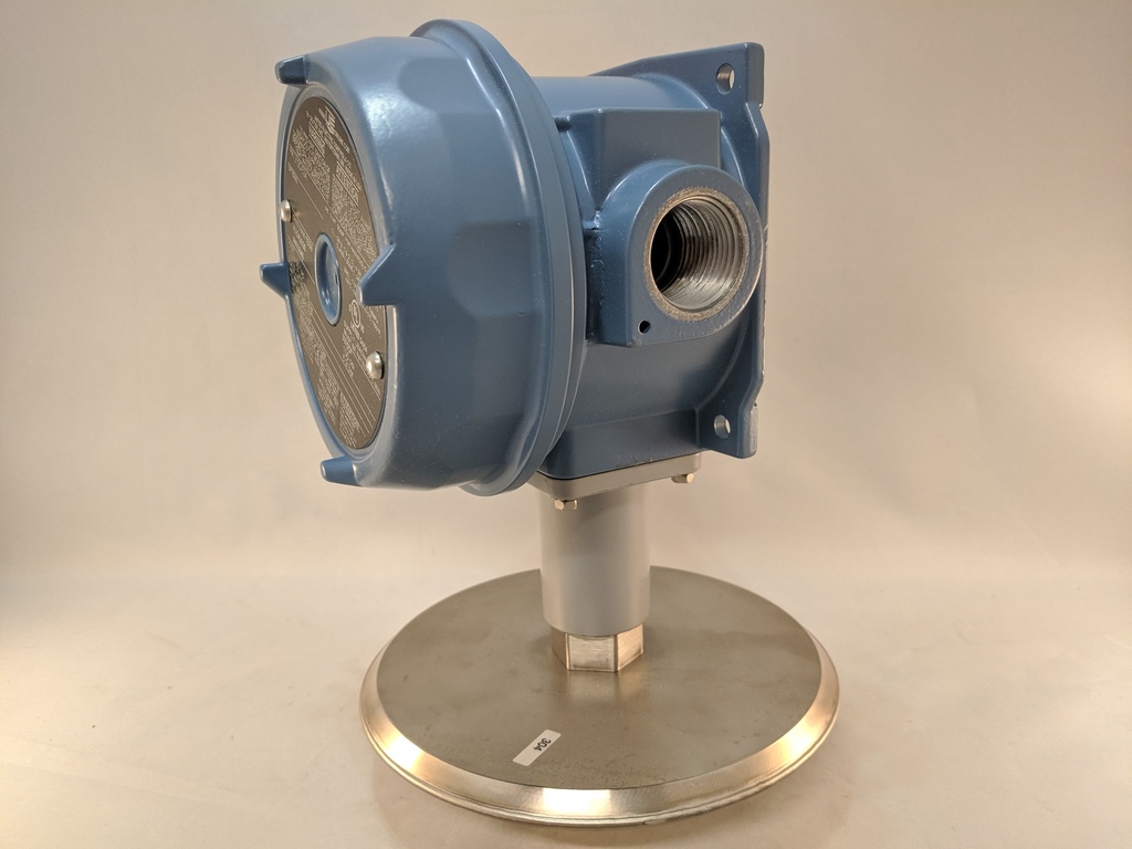 UEC EX-PROOF PRESSURE SWITCH 316SS WETTED 2.5-50"WC 1/2"NPT