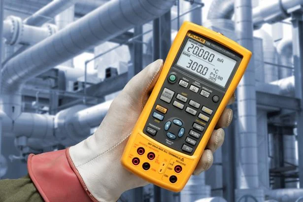 Fluke 726 Precision Multifunction Calibrators