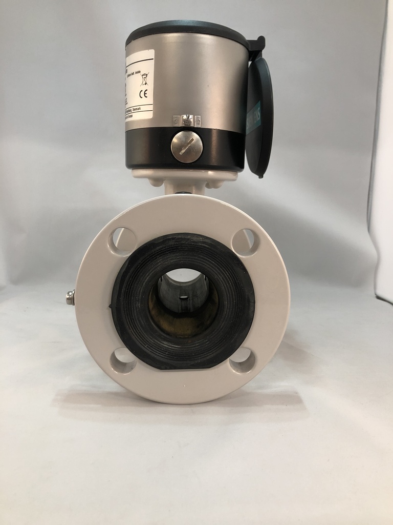 MAG8000 BATTERY POWERED MAGNETIC FLOWMETER 2" INTERNAL BATT SIEMENS, DEMO UNIT, LIGHTLY USED
