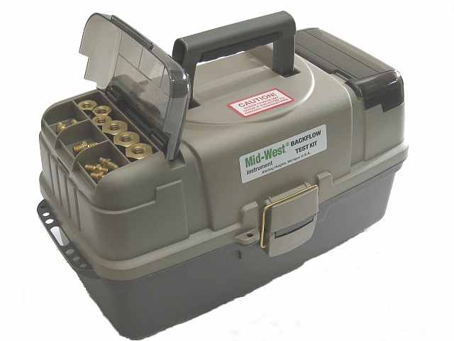 BACKFLOW TEST KIT 3-VALVE WITH CASE AND FITTINGS