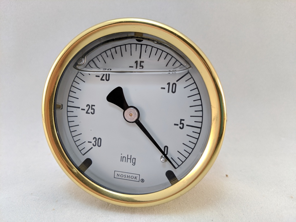VACUUM GAUGE 2.5"L.F. 1/4"CBM 1.5% ACCURACY BRONZE TUBE