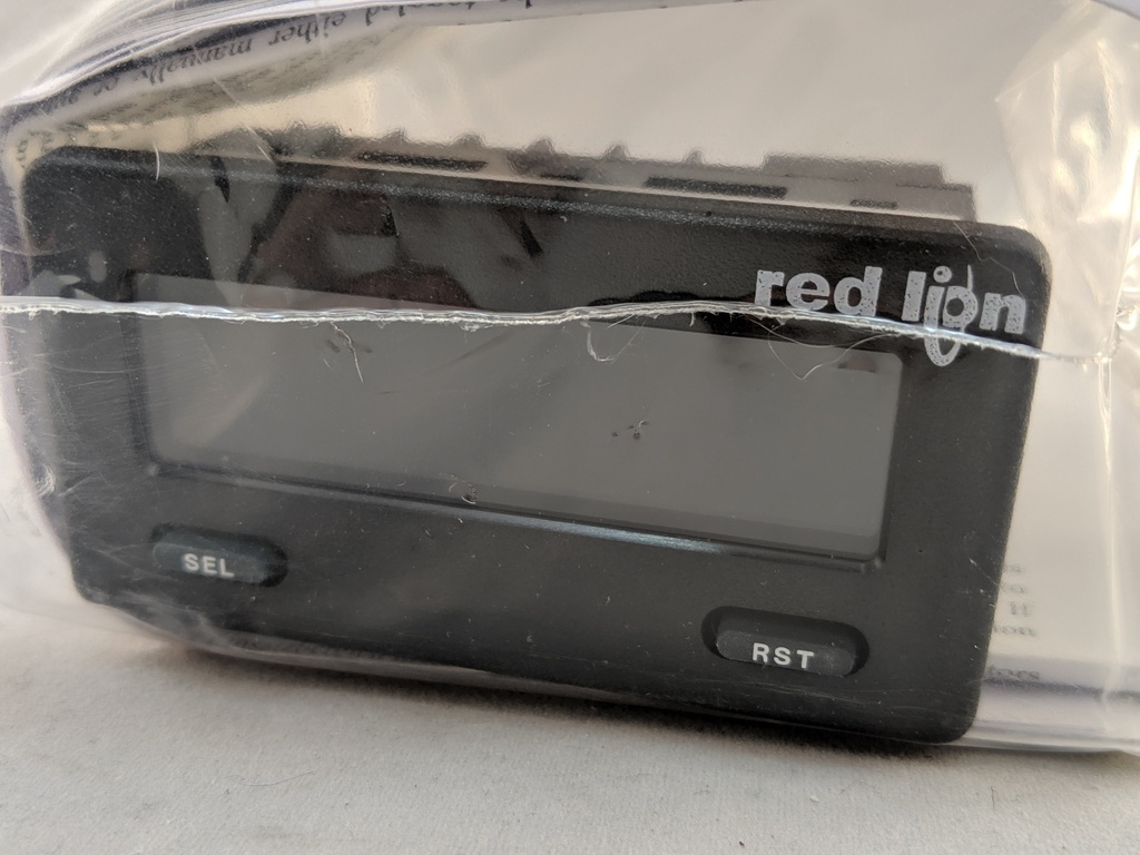 CUB5VB00- CUB5, RED/GREEN BACKLIGHT, VOLTAGE INPUT