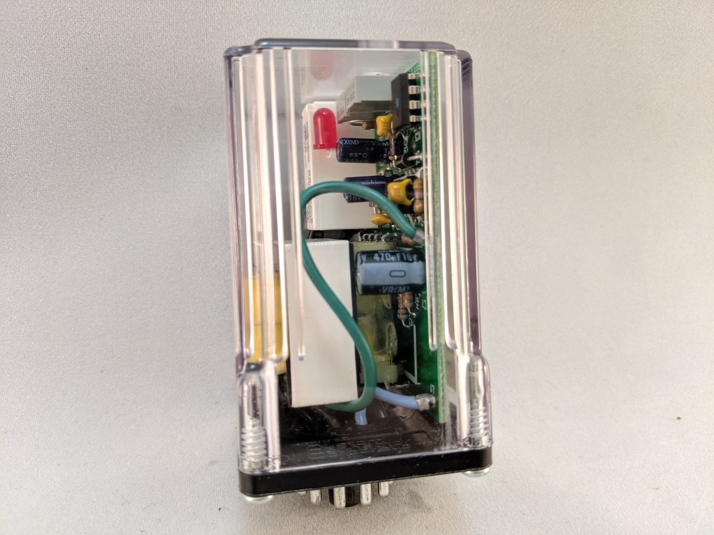 LEVEL CONTROL VARIABLE SENSITIVITY, 120VAC OCTAL