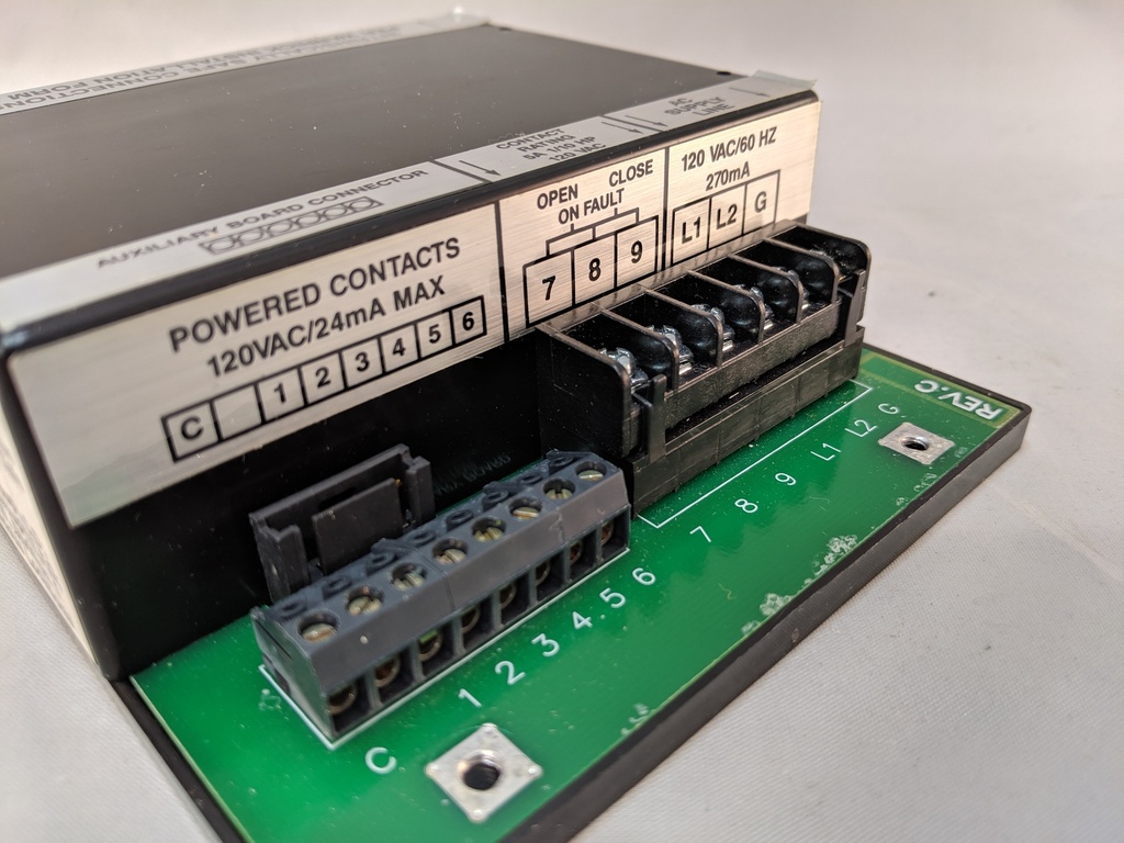 WARRICK I/S 4-CHANNEL LEVEL CONTROL 120VAC 100K SENSITIVITY