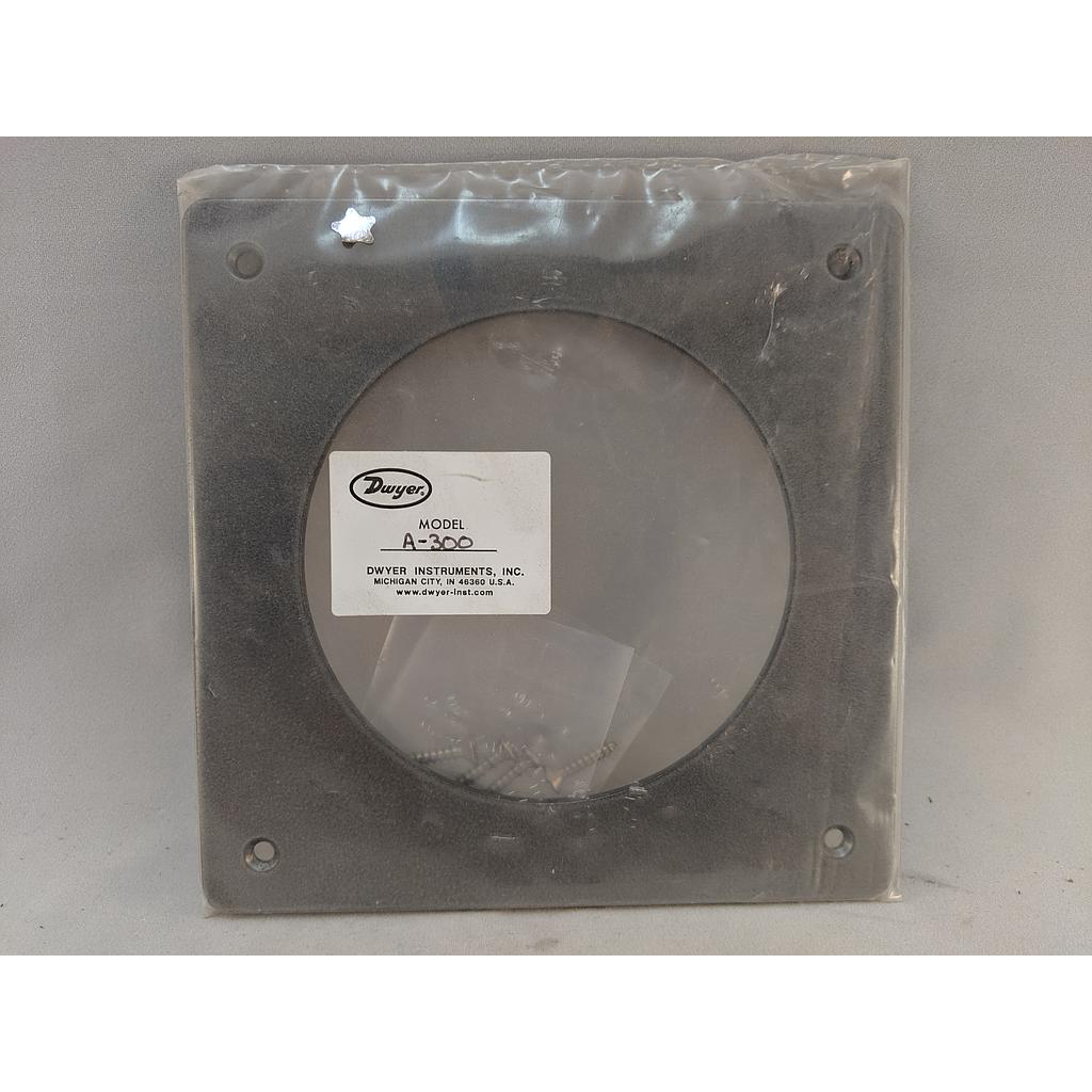 FLAT ALUM BRACKER FOR FLUSH MOUNTING MAGNEHELIC GAGE