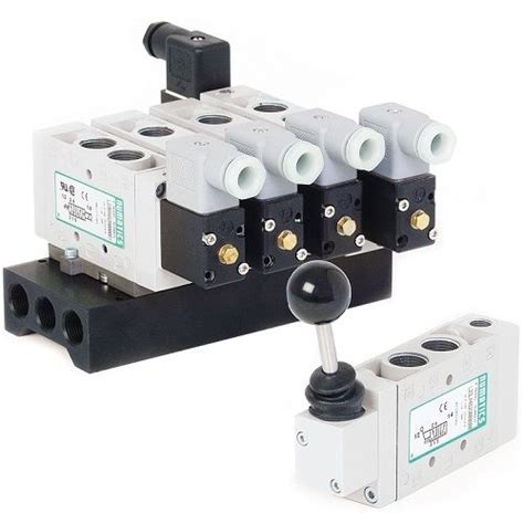AVENTICS - 2 POSITION 4 WAY, 5/2 DIRECTIONAL SPOOL VALVE, AIR PILOT SOLENOID, 1/4" NPT PORT, 220VAC,