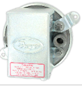 Dwyer 1900 Series Differential Pressure Switch, 3.0-11.75"WC