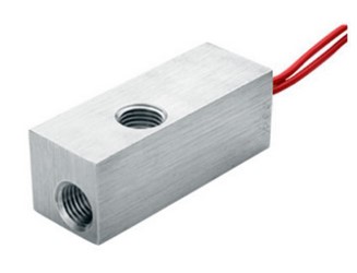 FS-927 Series Piston Type Flow Switch, N.O. 0.10 GPM Set Point, Stainless Steel