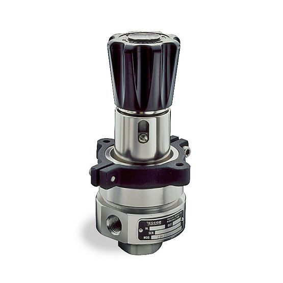 Tescom Pressure Regulator, 316 SS Body, 0-250PSIG, 1/2"NPTF