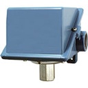 United Electric Pressure Switch, Dual Switch Output, 303 SS Piston with Buna N O-Ring, 303 SS 1/4"NPT Female Bottom Connection, 200-3000 PSI Range + Cert of Accuracy