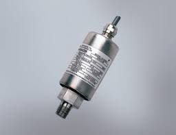 Barksdale 7000 Series Compact Pressure Switch, SPST Snap Action Sw, 18" Leads, Fully Field Adjustable, 1/8"NPTM, 316SS Fitting, Buna N Wetted Material, 30-120PSI 