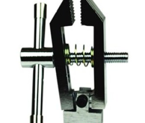 [FG-M6ATC25U] Shimpo Adjustable Clamp with Large Teeth, Upper, 1" (25 mm) Max. Opening, 220 lb. (100 kg) Capacity