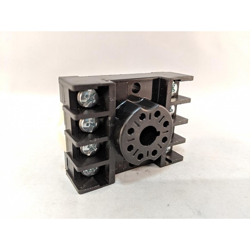 [API 008] 8-PIN SOCKET, DIN OR SURFACE MOUNT