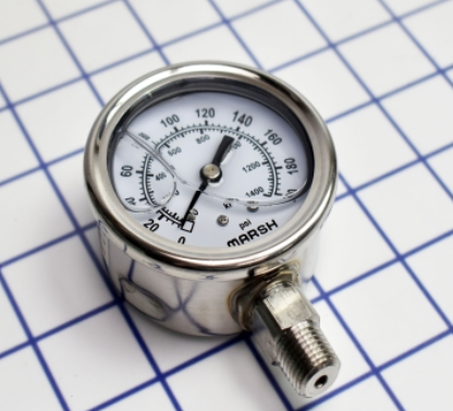 [J7854P] PRESSURE GAUGE 0-200 PSI 2.5" 1/4"BOTTOM CONNECT LIQUID-FILL