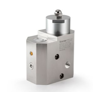 [HV-3531-1910] Tescom, HV-3500 Series Two Stage Pressure Reducing Regulator, Aluminum 6061-T6 with Electroless Nickel-Plating, Outlet Press Rg 116 - 174 psi / 0.8 - 1.2 MPa / 8.0 - 12.0 Bar, SAE Connection, Inlet: 3/8” Outlet: 1/2” Connection Sizes, Set Pressure 10.0 Bar / 1.0 MPa / 145 psi